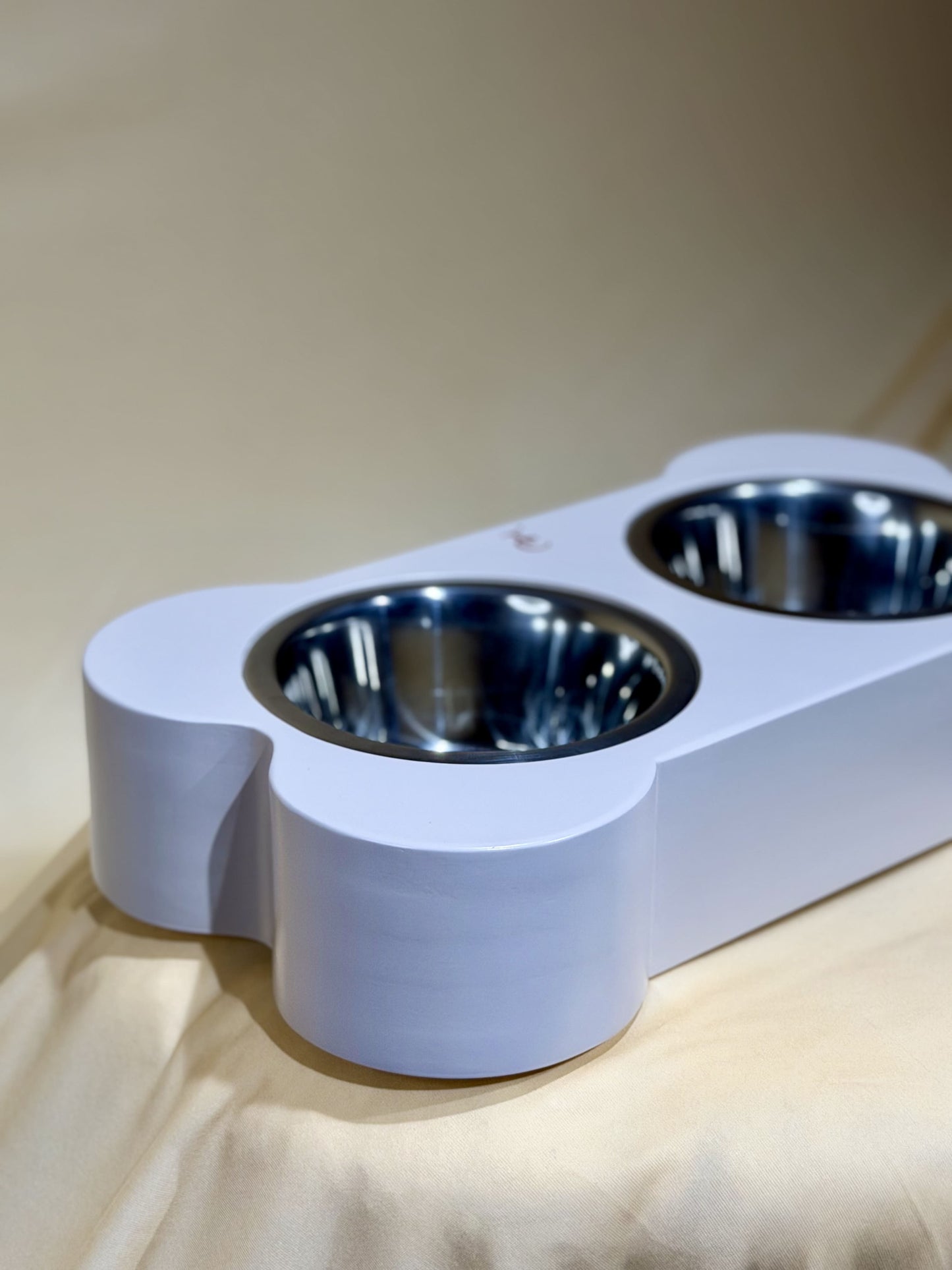 Bone Apetite (Weathered White)